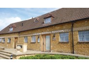 Gordon Russell Design Museum, Broadway